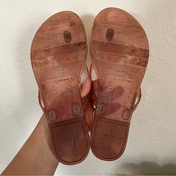 MELISSA Harmonic Flip Flop
Sandals Scalloped Shell Scented Size 3 - Picture 8 of 12